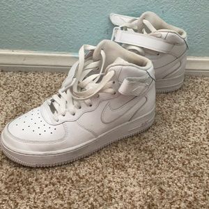 Nike air forces white high top women’s 7.5